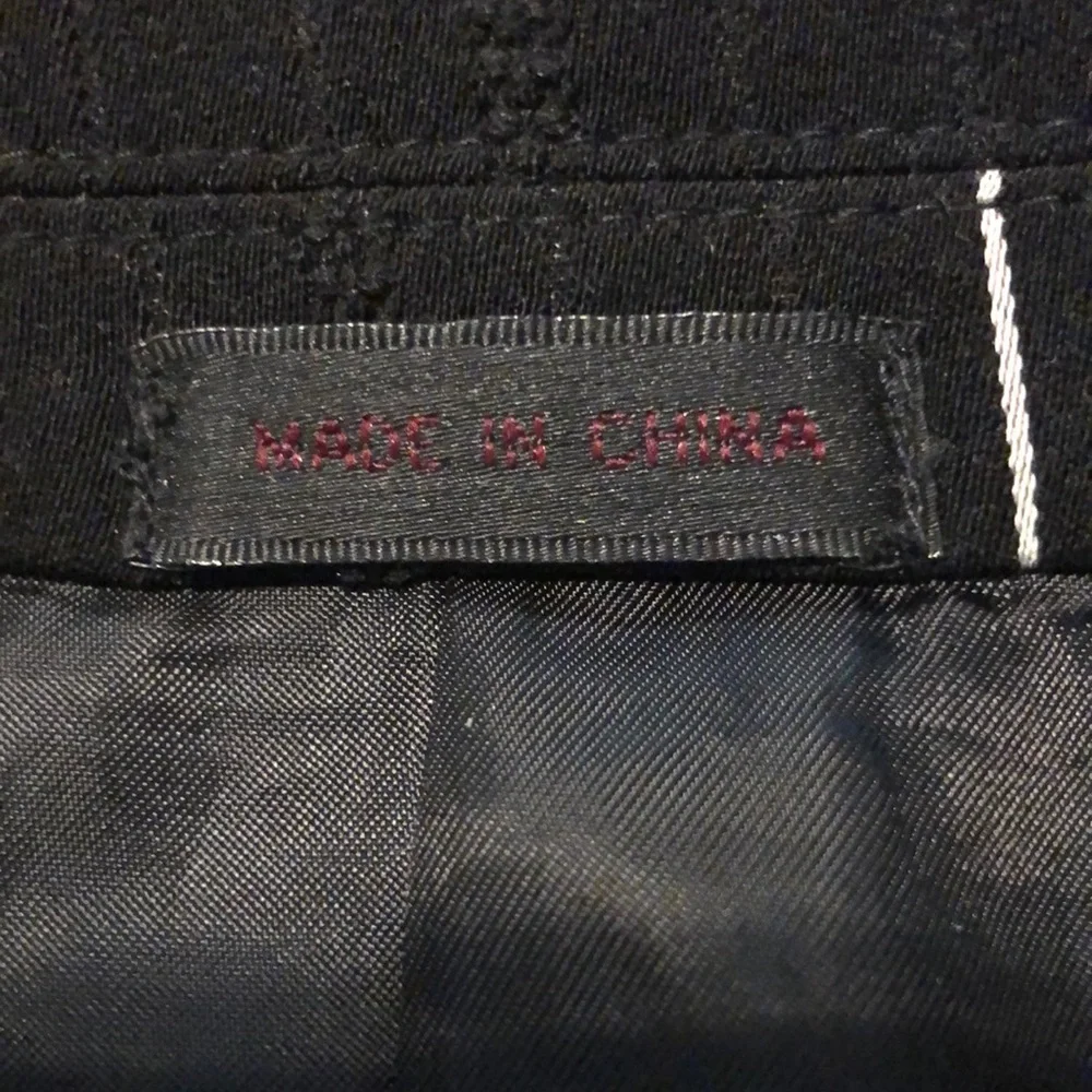 Classic Black Pinstripe Men's Falcone suit - Picture 3 of 10